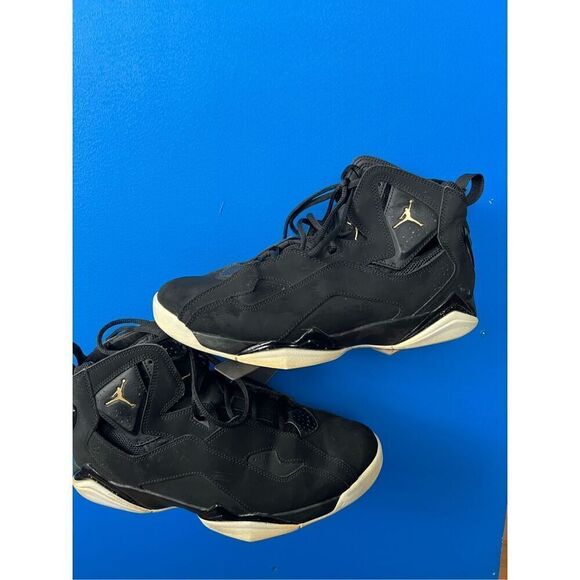 Jordan True Flight Black White Gold Style 342964-026 Release 2016 Size 10 Rare - Picture 2 of 6